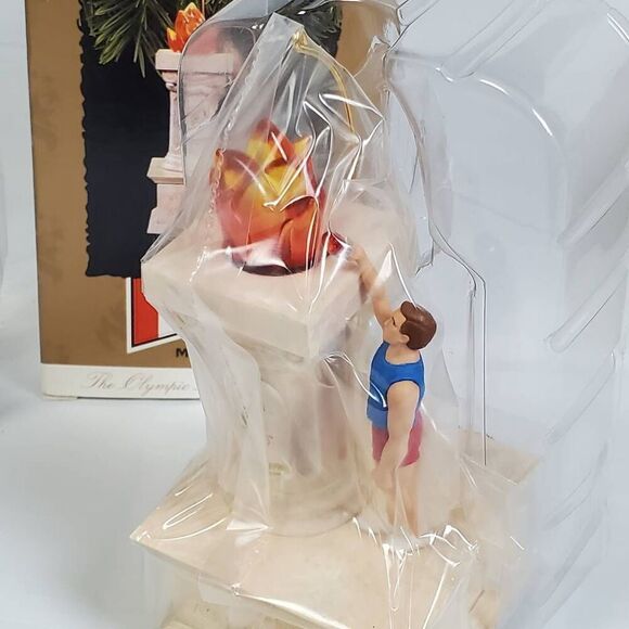 1996 Hallmark Keepsake Ornament Lighting the Flame Olympic Spirit Collection NIB - Picture 4 of 7